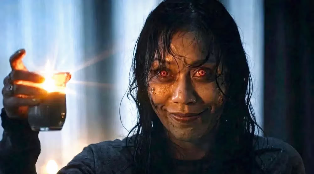 My BRUTALLY HONEST REVIEW of EVIL DEAD BURN! - DVDfever.co.uk